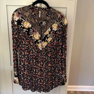 EUC Free People flowy floral blouse, sz XS